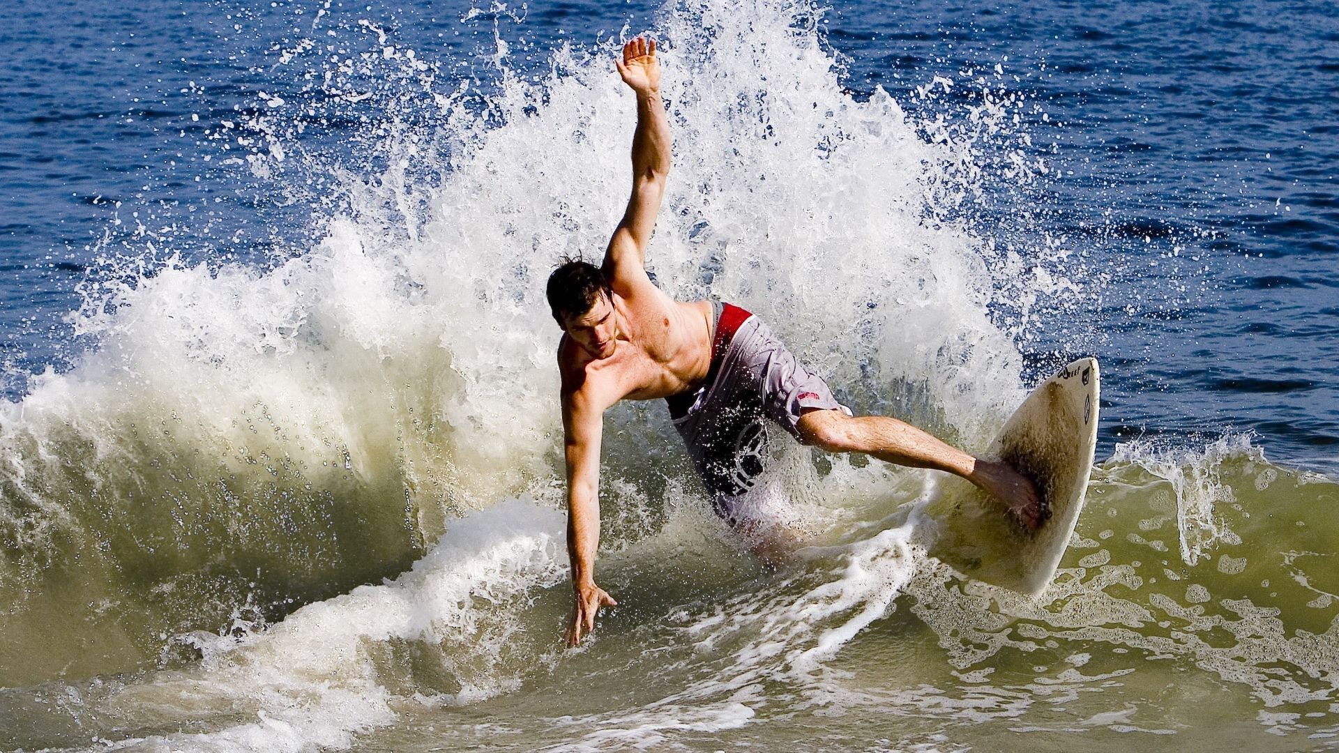 羽坛风云再起，印尼队横扫泰国队，黄鸭组合关键制胜铸就经典